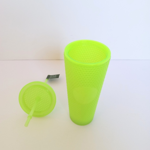 New Starbucks venti Tumbler 2022 glow in the dark 24oz Halloween - Picture 9 of 10